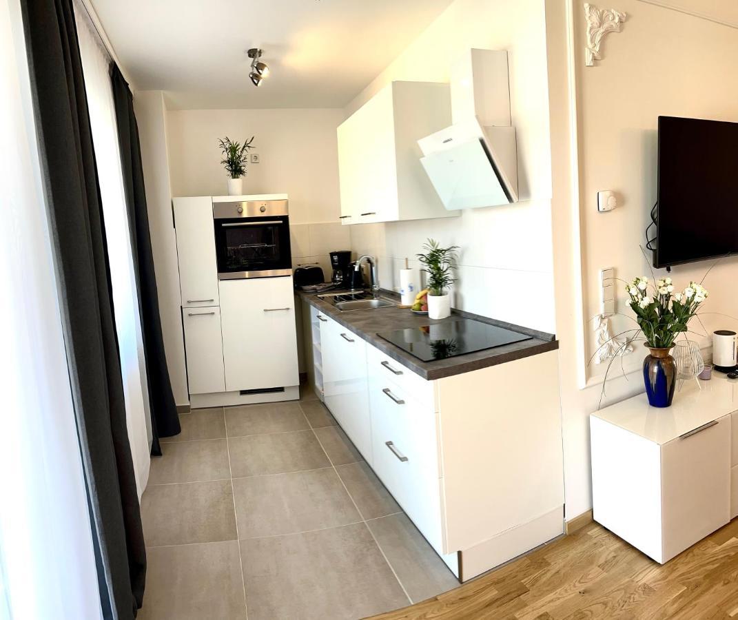 Leon Art Apartment لبسيا المظهر الخارجي الصورة
